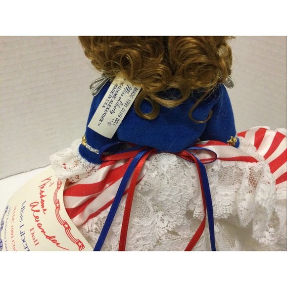 Madame Alexander MADC 1991 Club Doll- Miss Liberty with box And Pin - Picture 7 of 12